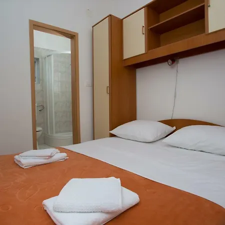 Tina Apartment *